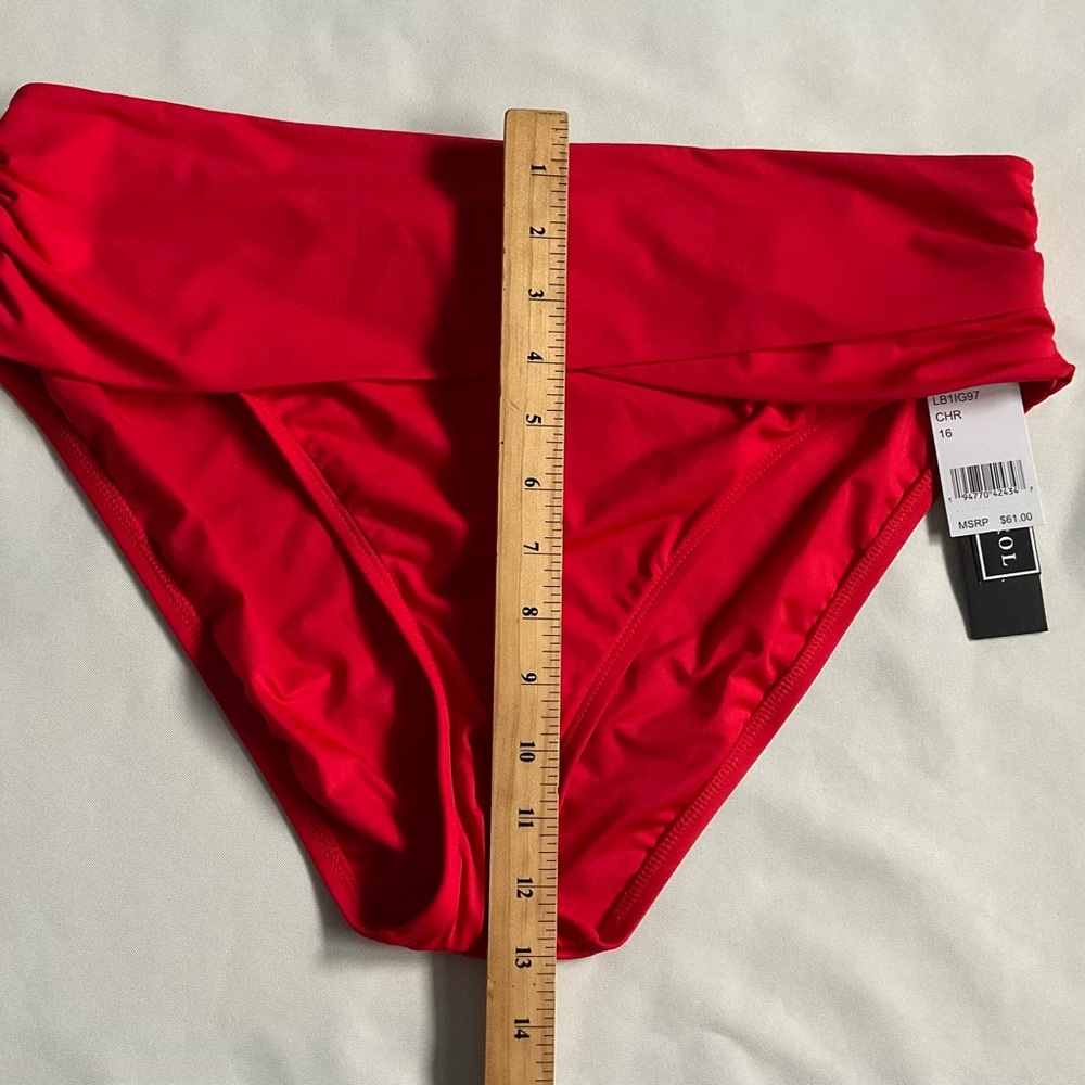 La Blanca Red Women's One Piece Swimsuit Size 16 - Picture 3 of 8